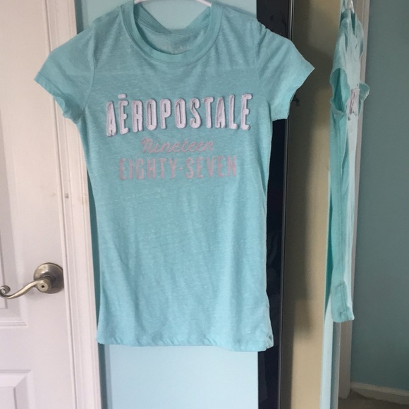 Aeropostale T-Shirt - Picture 1 of 2